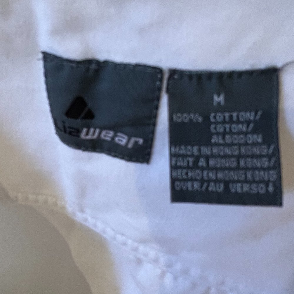 Lizwear  women Vest - Picture 5 of 5